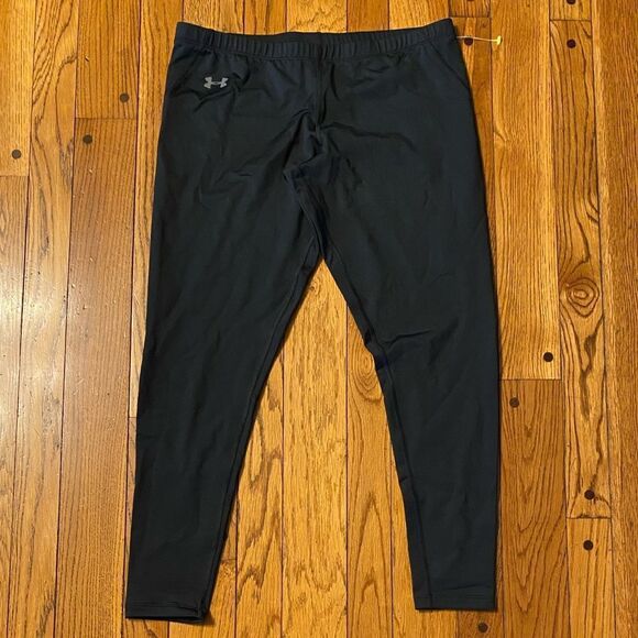 Under armour black cropped leggings and running shorts combo pack - Picture 5 of 9
